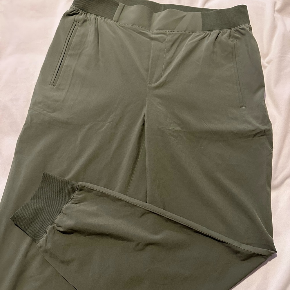 Banana Republic Lightweight Olive Joggers